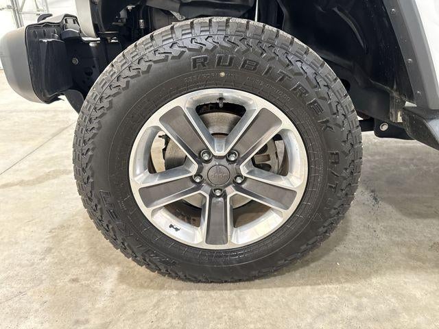 2019 Jeep Wrangler Unlimited Sahara 4x4