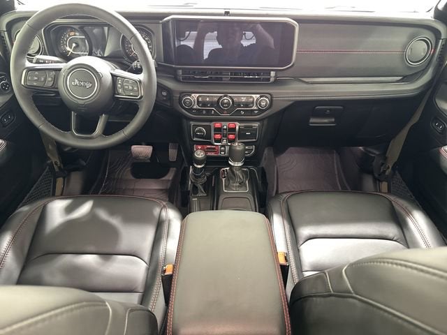 2025 Jeep Wrangler 4-Door Recon 4x4