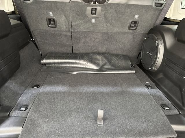 2025 Jeep Wrangler 4-Door Recon 4x4