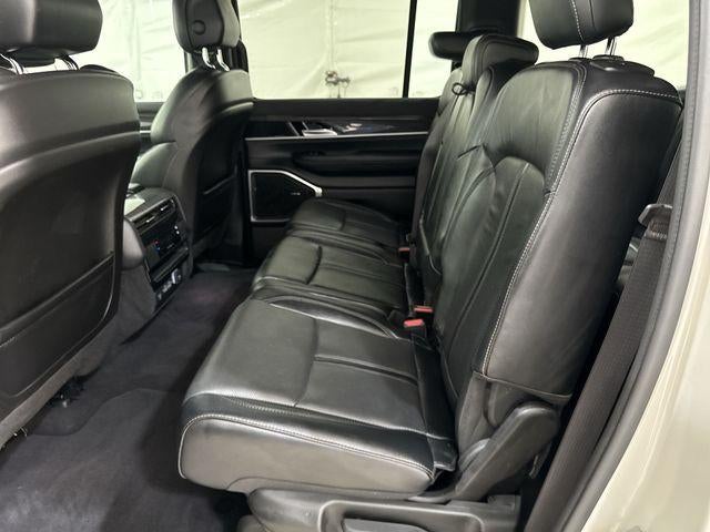 2022 Jeep Wagoneer Series II 4x4