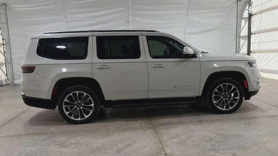 2022 Jeep Wagoneer Series II 4x4