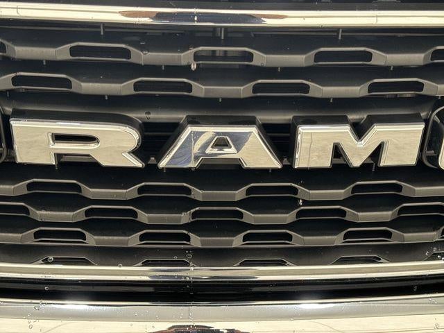 2022 RAM 1500 Big Horn Quad Cab 4x2 6'4" Box