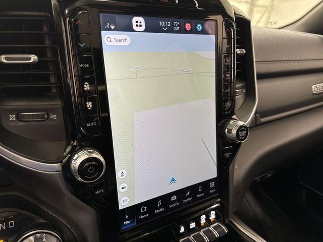 2022 RAM 1500 Laramie Crew Cab 4x4 5'7" Box