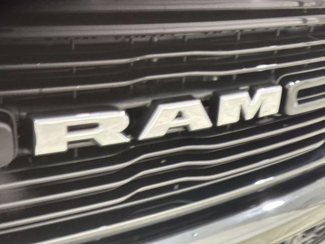 2022 RAM 1500 Laramie Crew Cab 4x4 5'7" Box