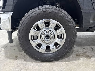 2023 Ford F-350 LARIAT