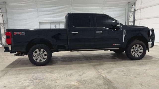 2023 Ford F-350 LARIAT
