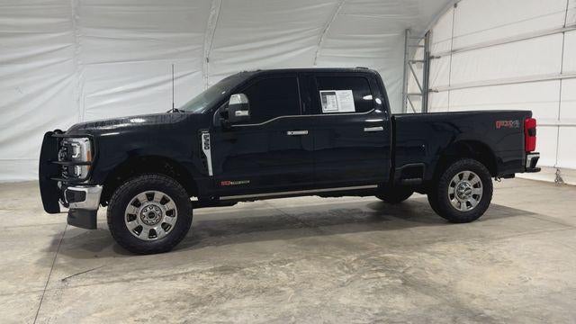 2023 Ford F-350 LARIAT