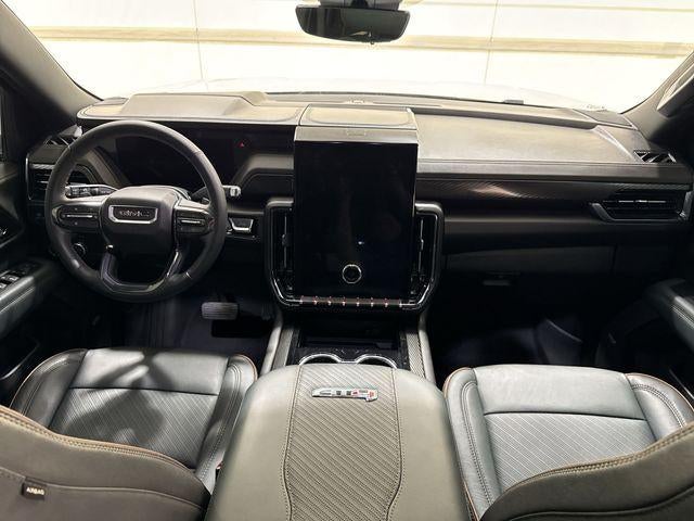 2025 GMC Yukon AT4 - Photo 21