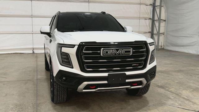2025 GMC Yukon AT4 - Photo 7