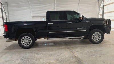 2017 GMC Sierra 2500 HD Denali