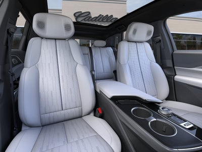 2024 Cadillac LYRIQ Luxury 2