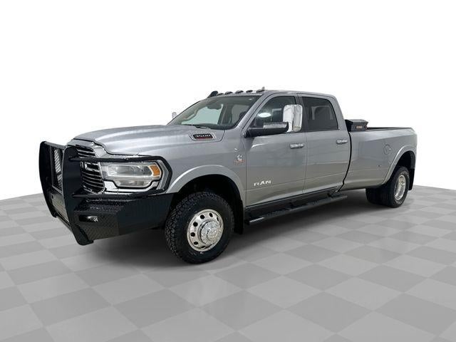2022 RAM 3500 Laramie Crew Cab 4x4 8' Box