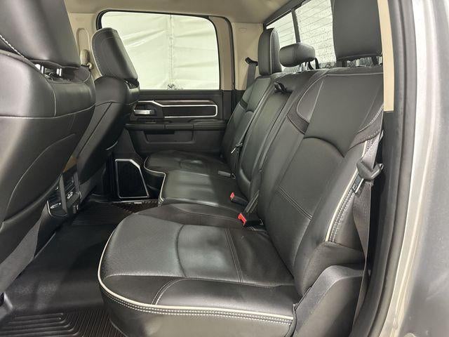 2022 RAM 3500 Laramie Crew Cab 4x4 8' Box