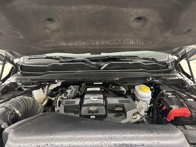 2022 RAM 3500 Laramie Crew Cab 4x4 8' Box