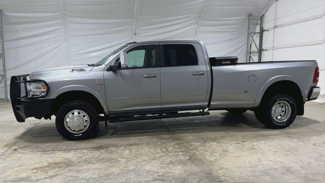 2022 RAM 3500 Laramie Crew Cab 4x4 8' Box