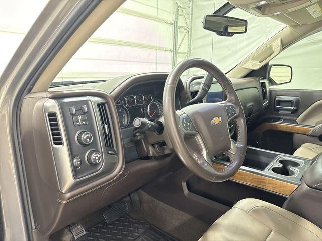 2017 Chevrolet Silverado 1500 LTZ - Photo 10