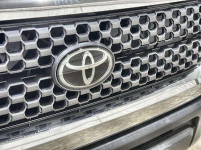 2018 Toyota Tundra SR5 5.7L V8
