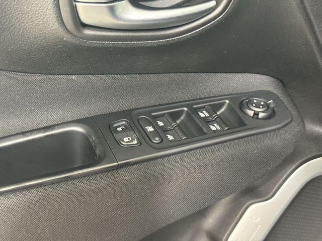 2018 Jeep Renegade Latitude FWD